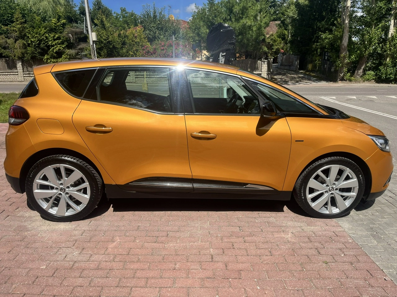 Renault Scenic - Zdjęcie 4