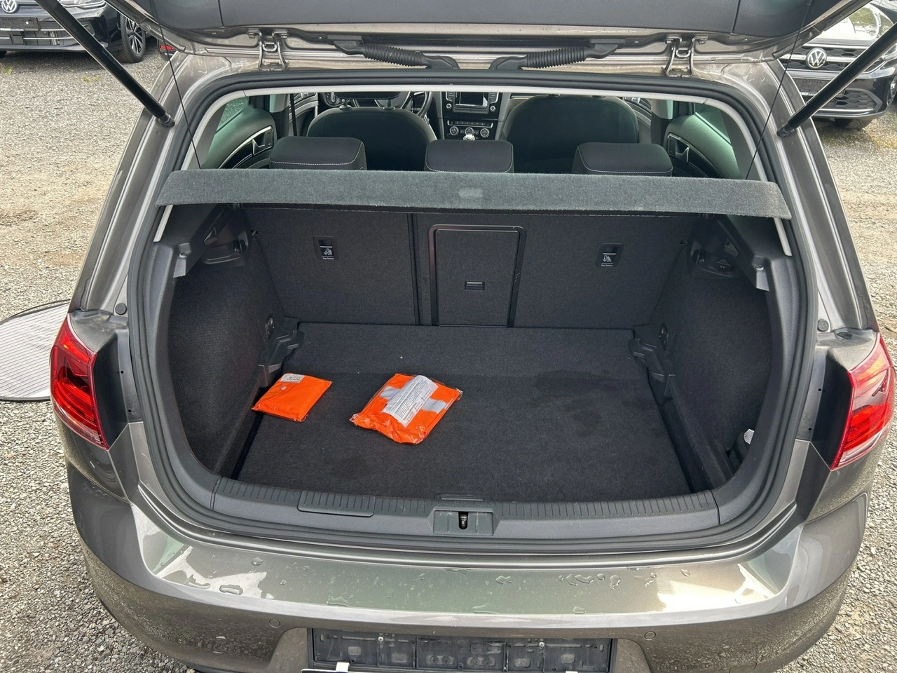 Volkswagen Golf - Zdjęcie 9