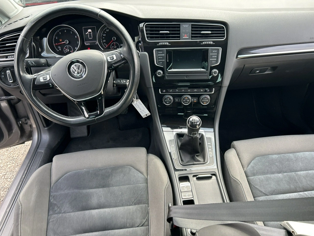 Volkswagen Golf - Zdjęcie 5