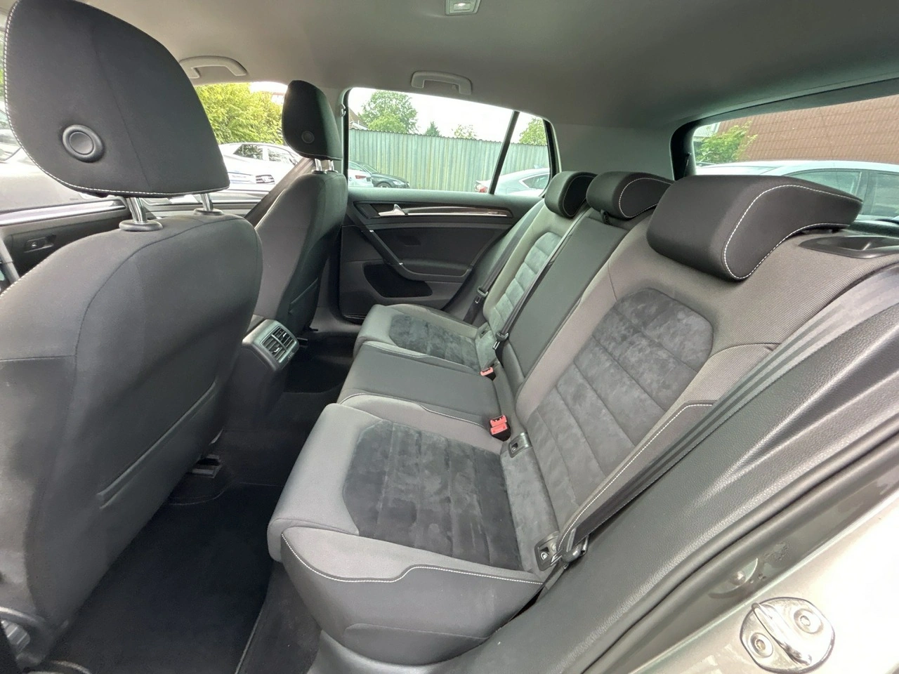 Volkswagen Golf - Zdjęcie 8