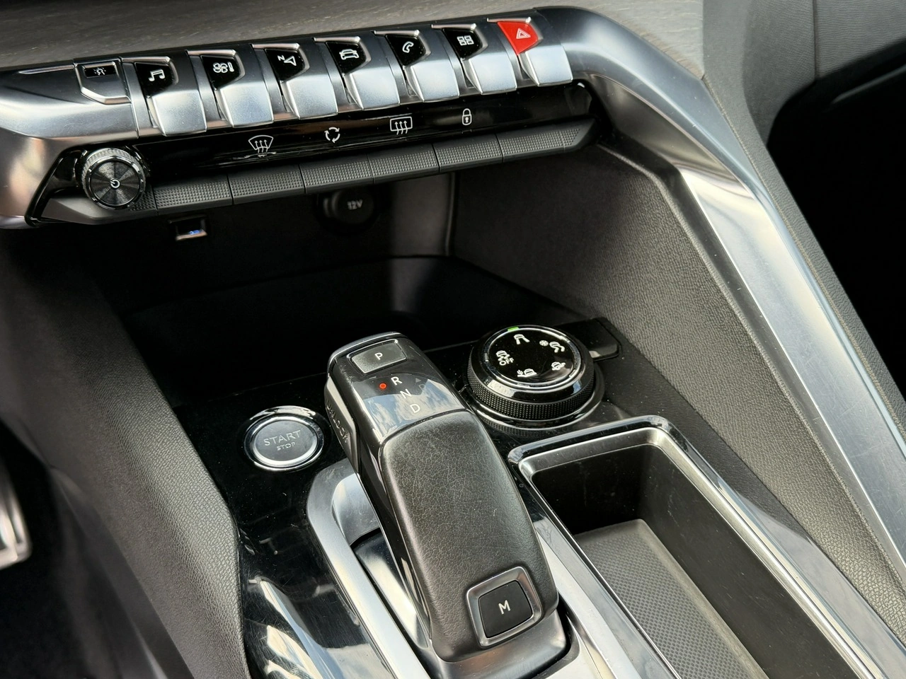 Peugeot 5008 - Zdjęcie 25