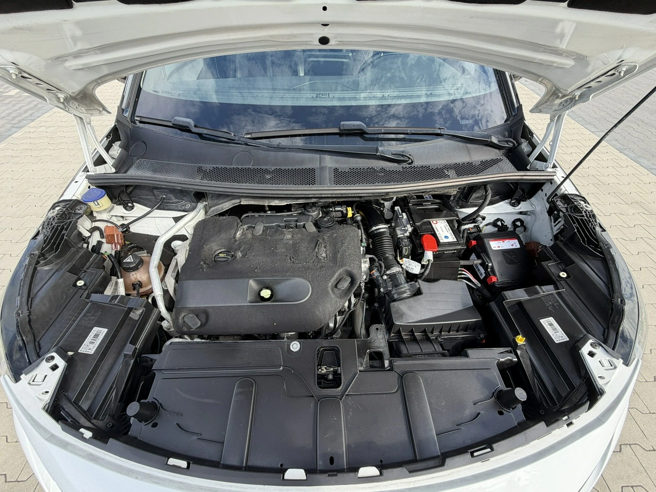Peugeot 5008 - Zdjęcie 2