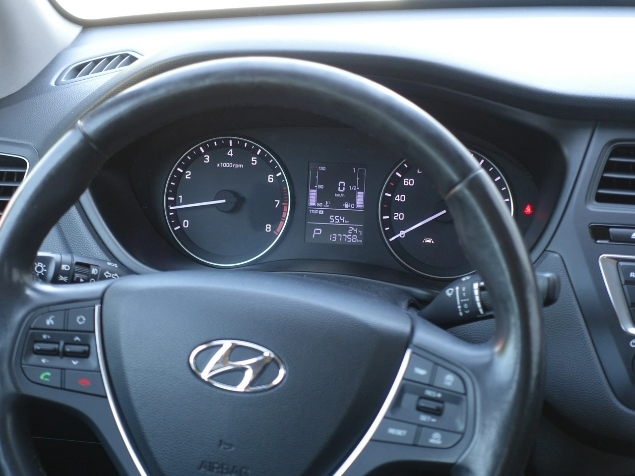 Hyundai i20 - Zdjęcie 18