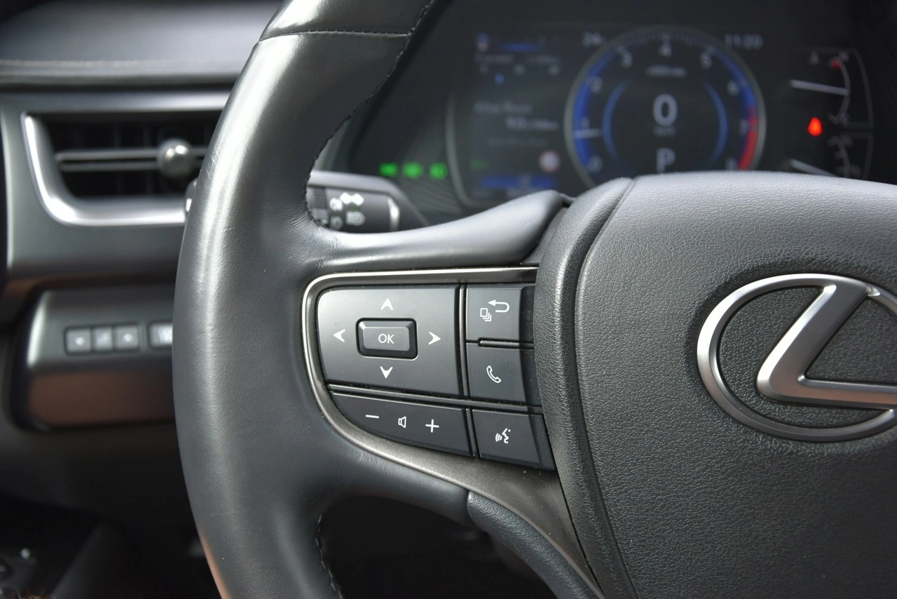 Lexus UX - Zdjęcie 26