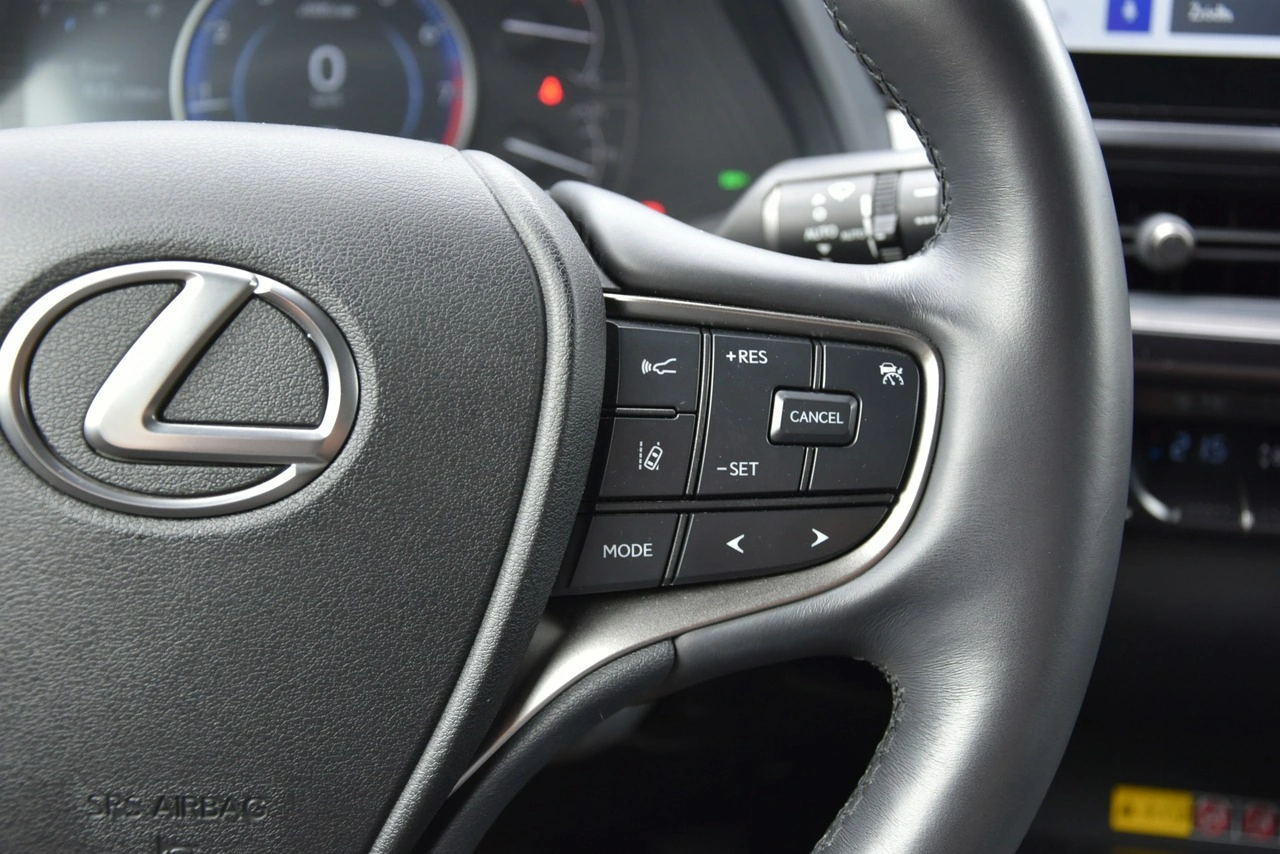 Lexus UX - Zdjęcie 27