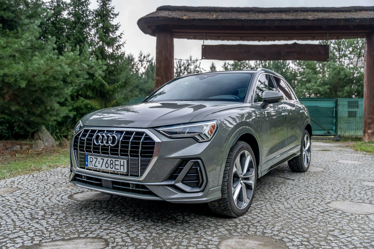 Audi Q3 - Zdjęcie 11