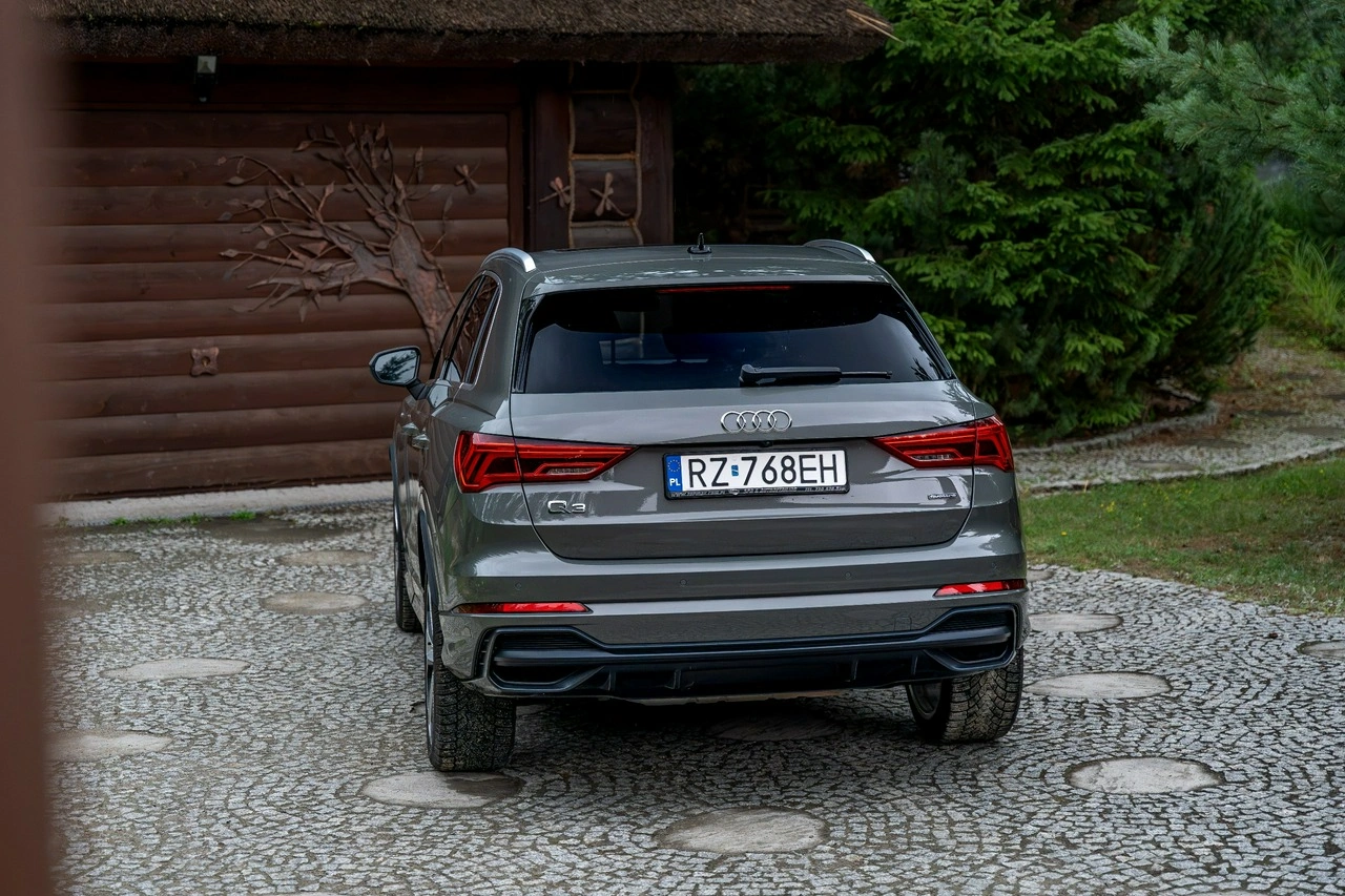 Audi Q3 - Zdjęcie 14