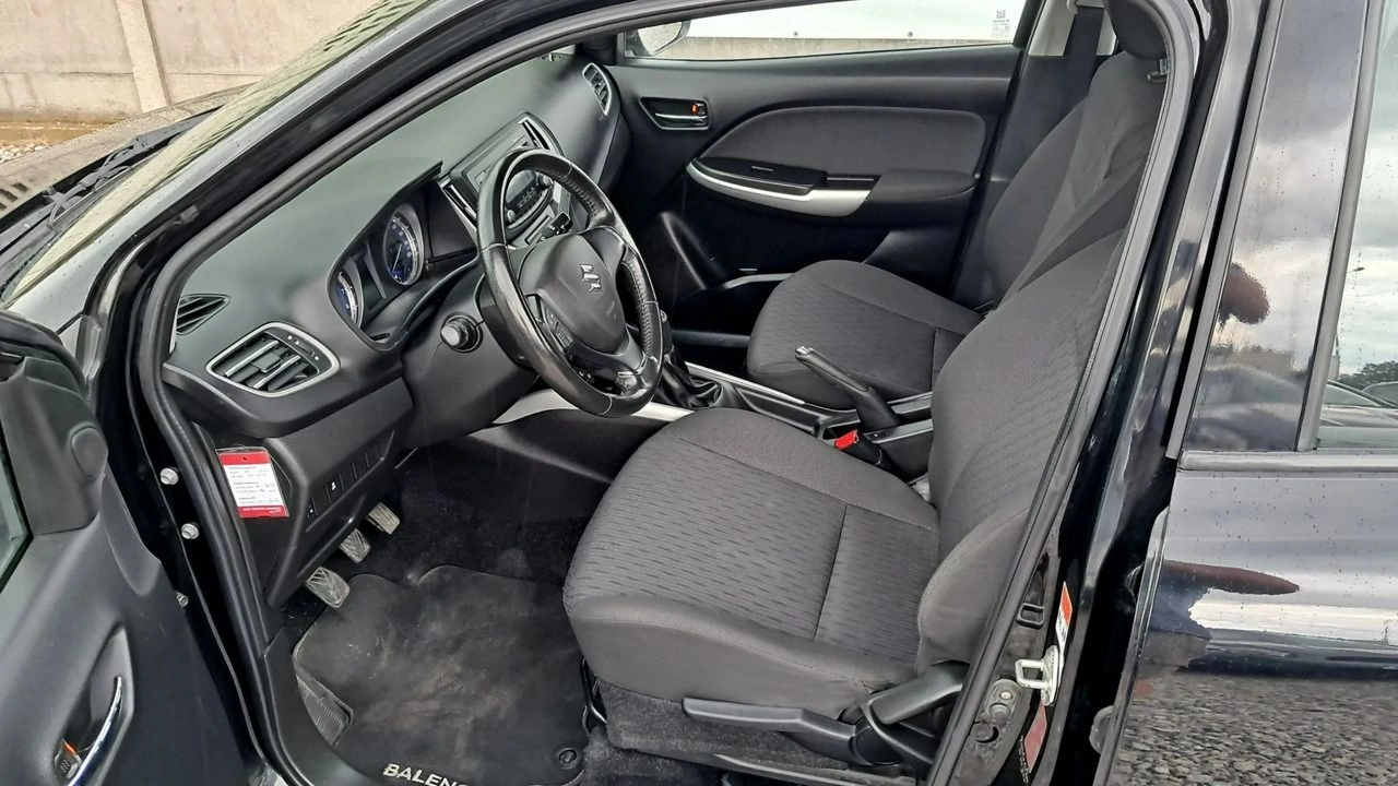 Suzuki Baleno - Zdjęcie 24