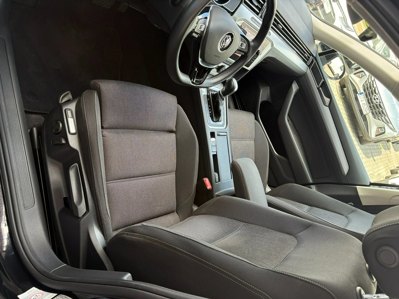 Volkswagen Passat - Zdjęcie 13