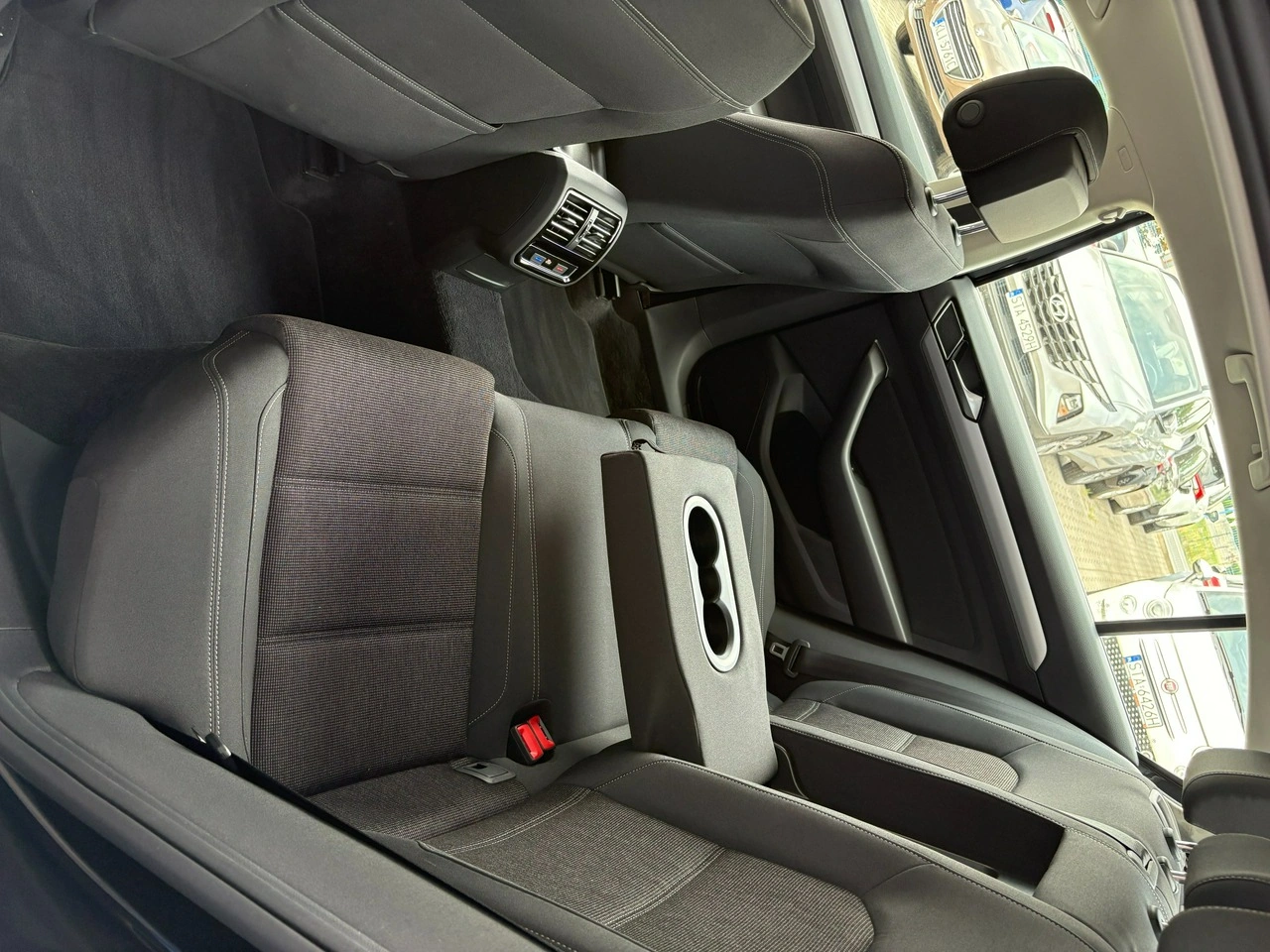 Volkswagen Passat - Zdjęcie 15