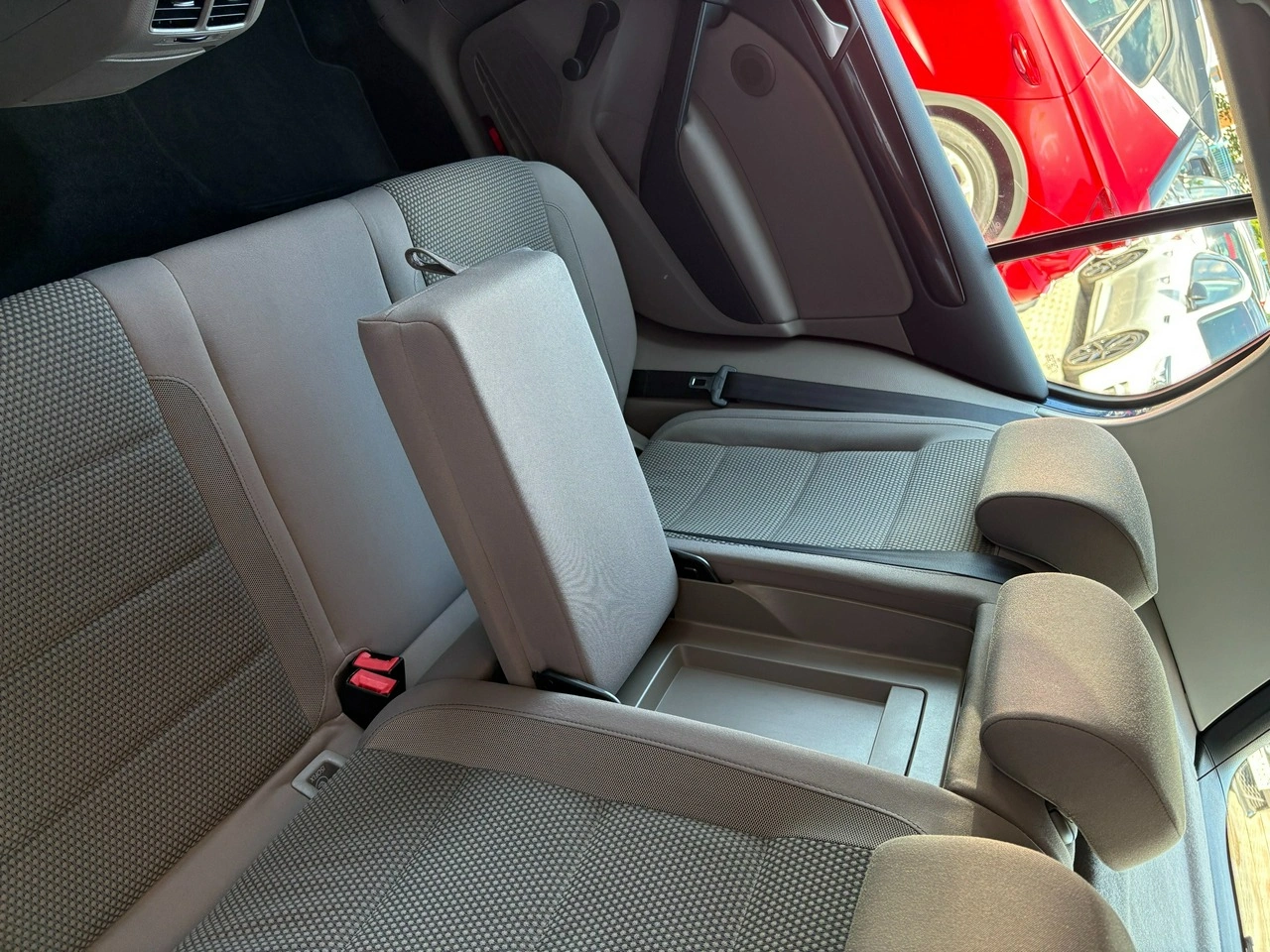 Volkswagen Golf - Zdjęcie 17