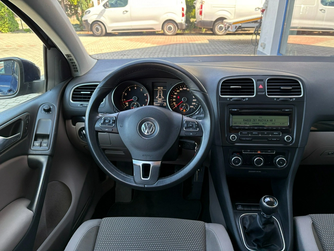 Volkswagen Golf - Zdjęcie 21