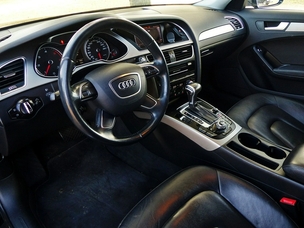 Audi A4 - Zdjęcie 17