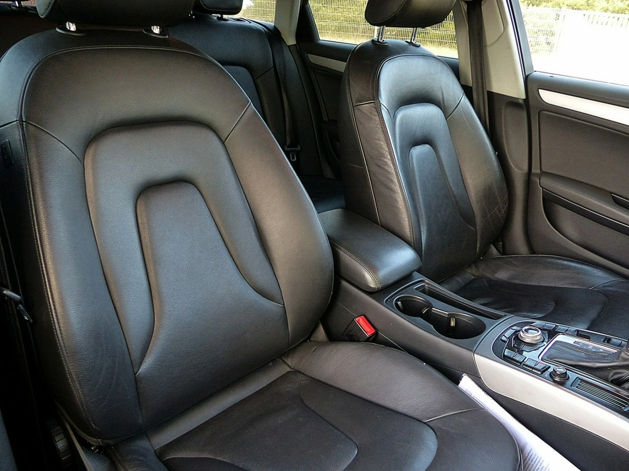Audi A4 - Zdjęcie 25