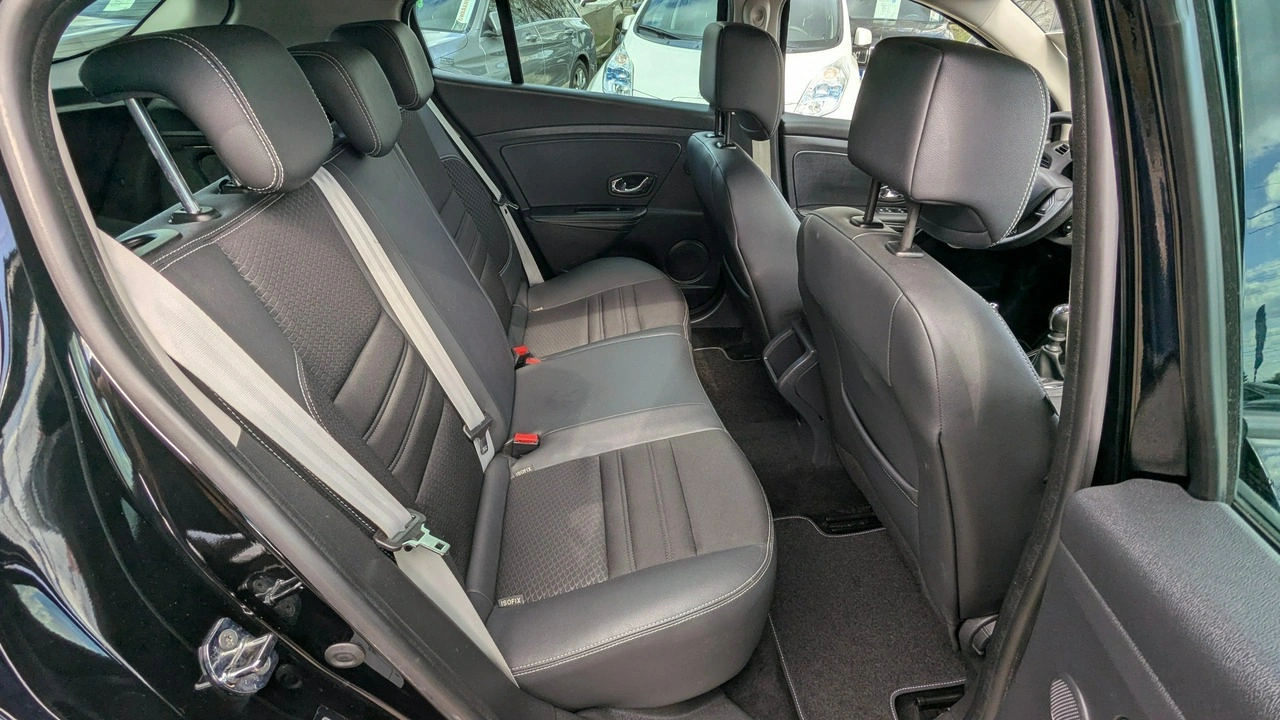 Renault Megane - Zdjęcie 32