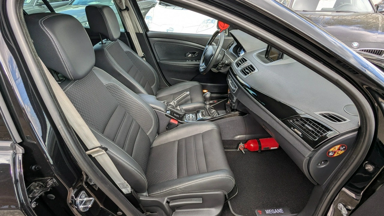 Renault Megane - Zdjęcie 33