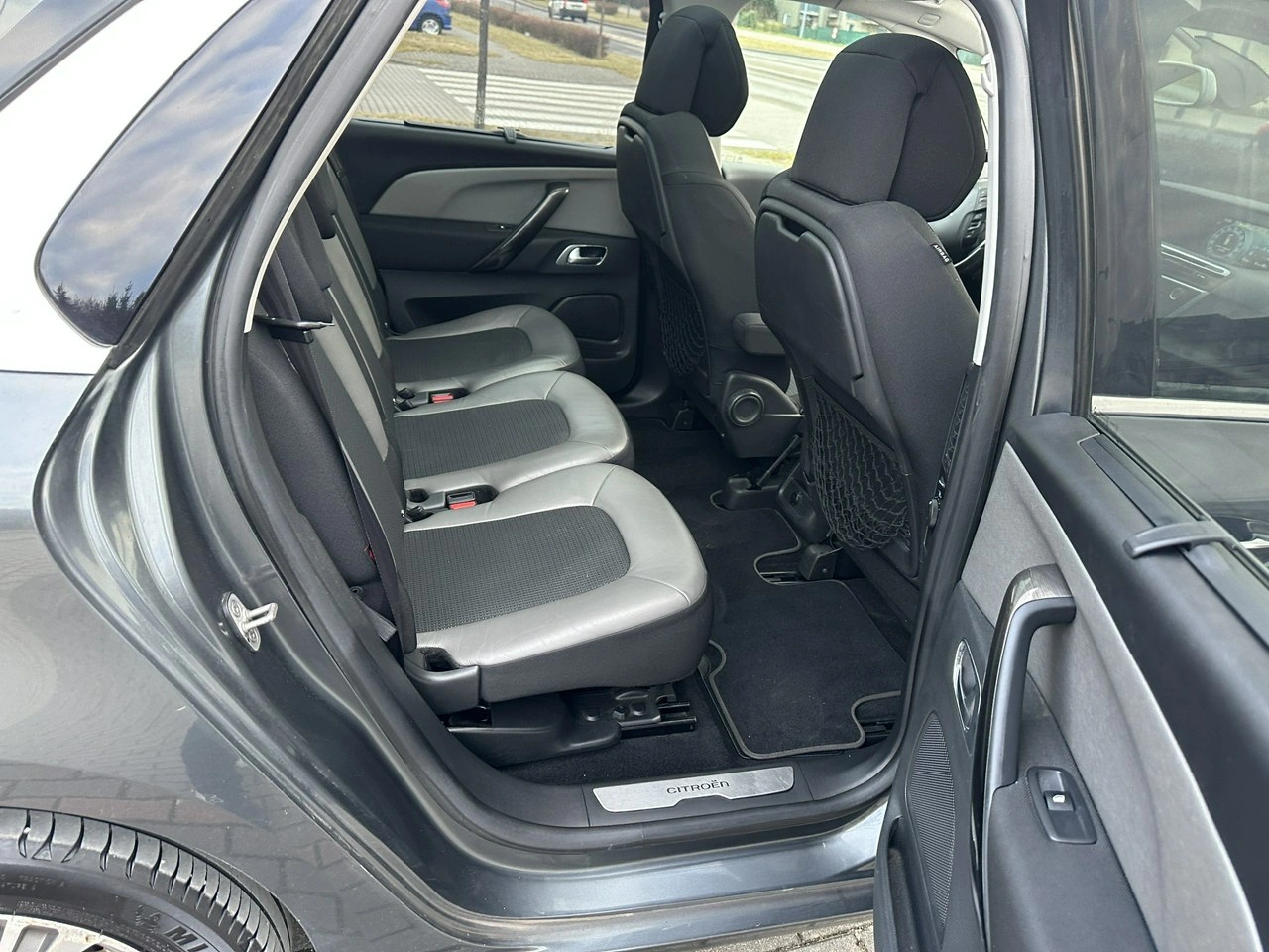 Citroën C4 Picasso - Zdjęcie 17