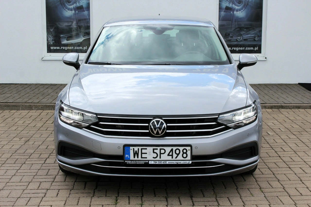 Volkswagen Passat - Zdjęcie 1