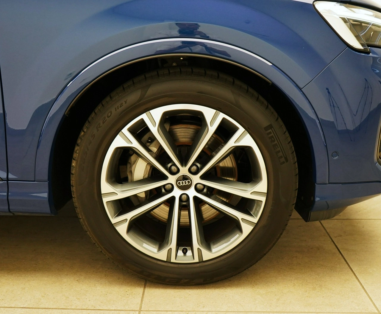 Audi Q7 - Zdjęcie 6
