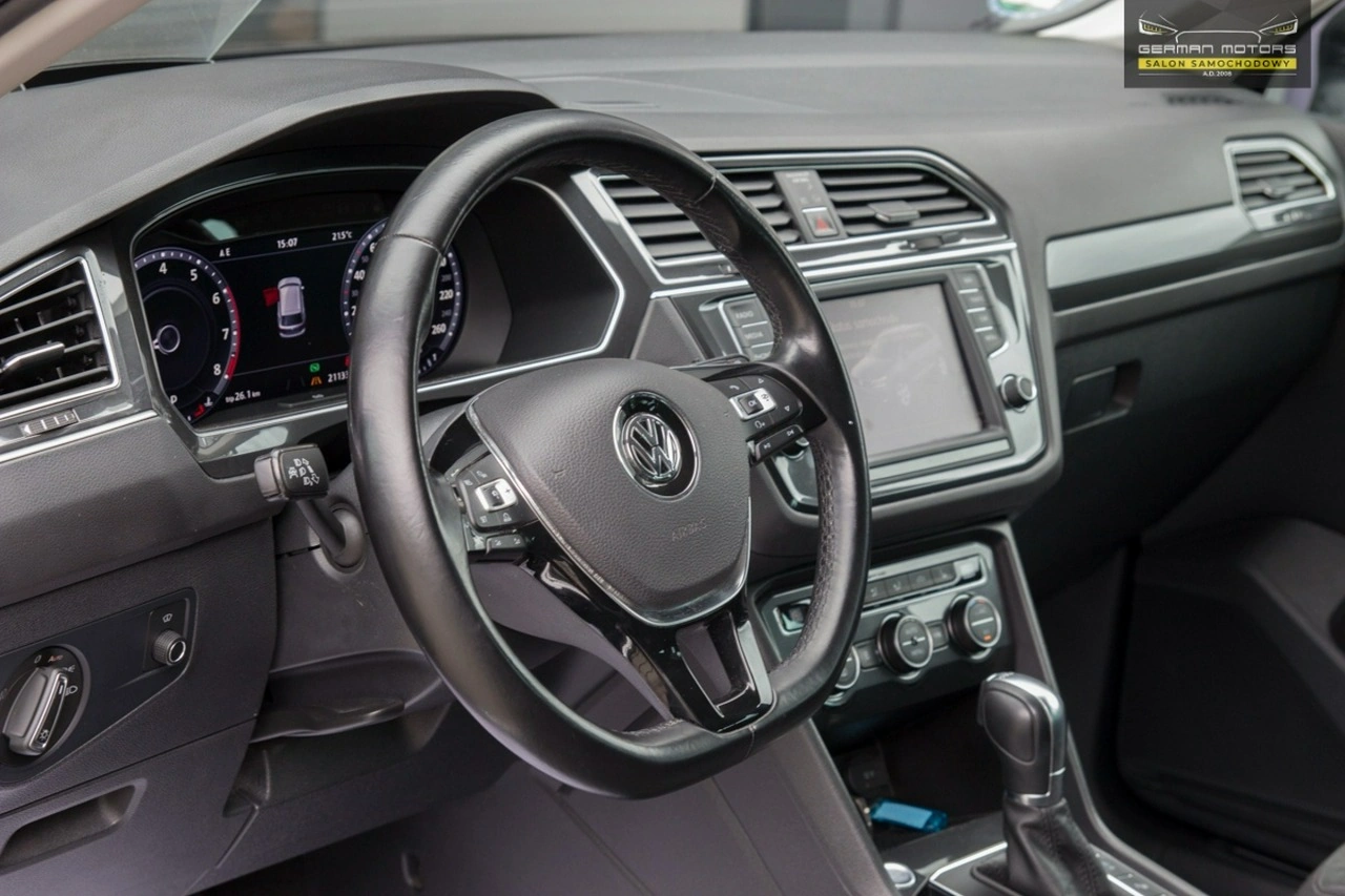 Volkswagen Tiguan - Zdjęcie 19