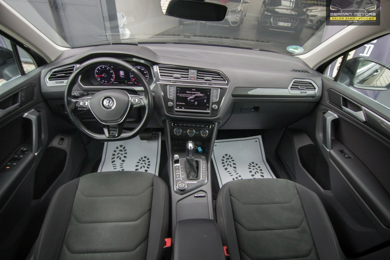 Volkswagen Tiguan - Zdjęcie 27