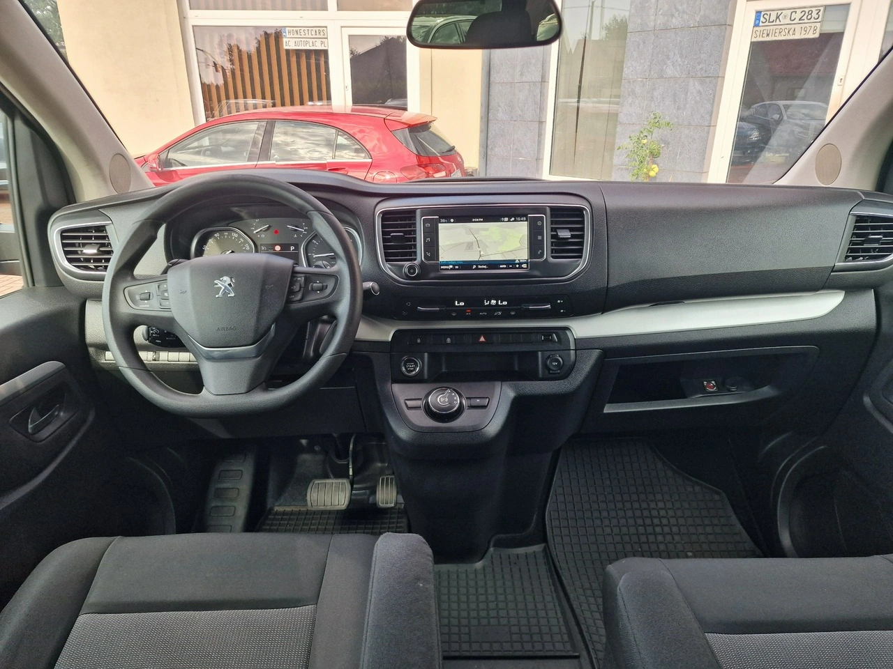 Peugeot Traveller - Zdjęcie 17