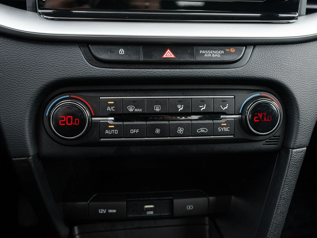 Kia Ceed - Zdjęcie 13