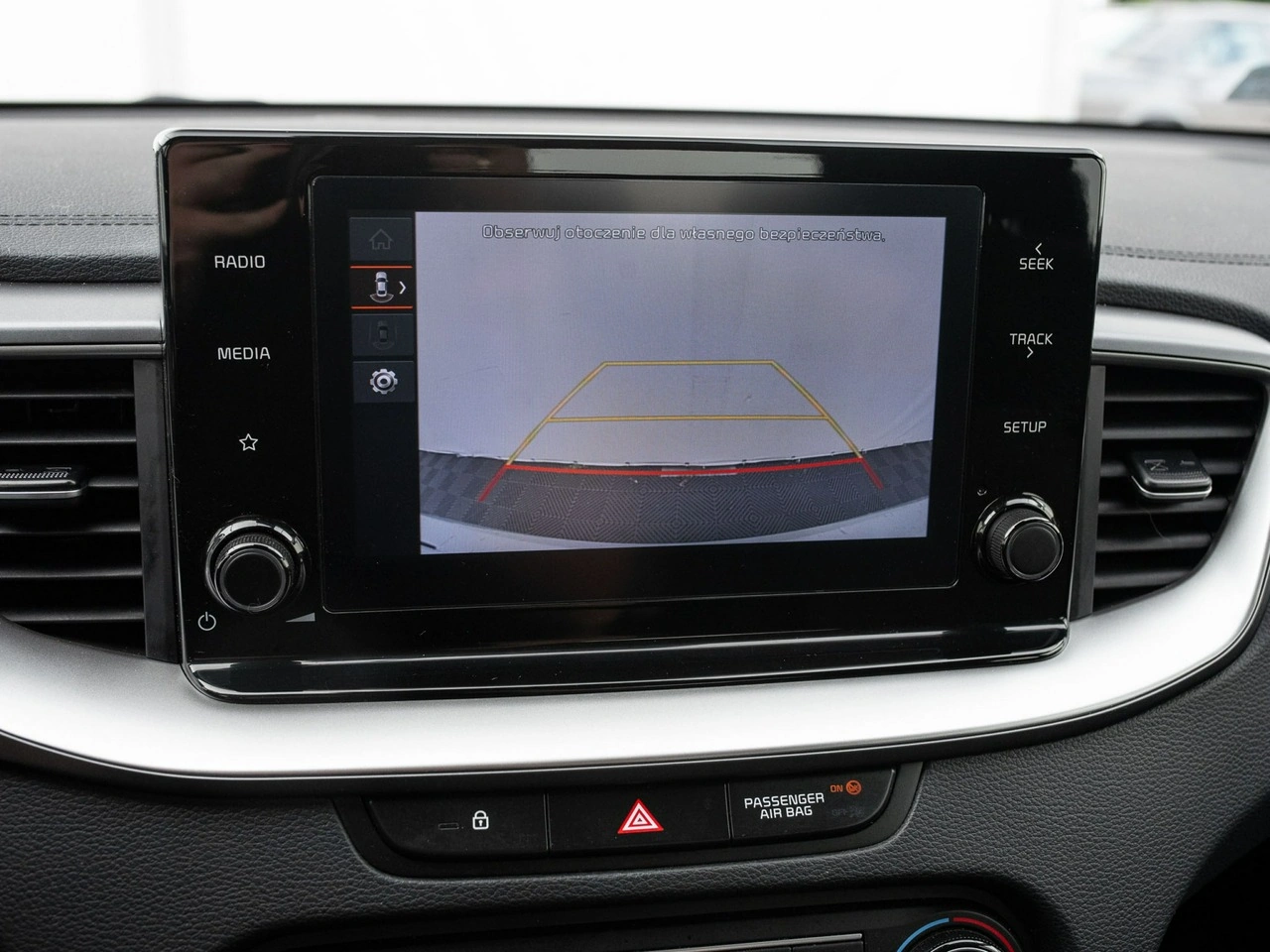 Kia Ceed - Zdjęcie 17