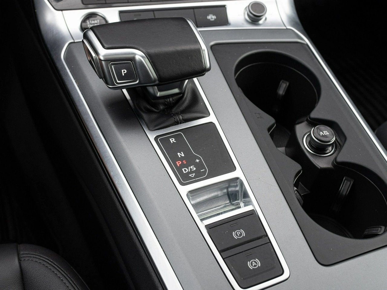 Audi A6 - Zdjęcie 15