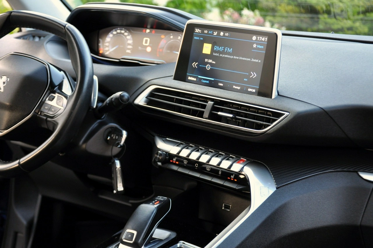 Peugeot 3008 - Zdjęcie 25