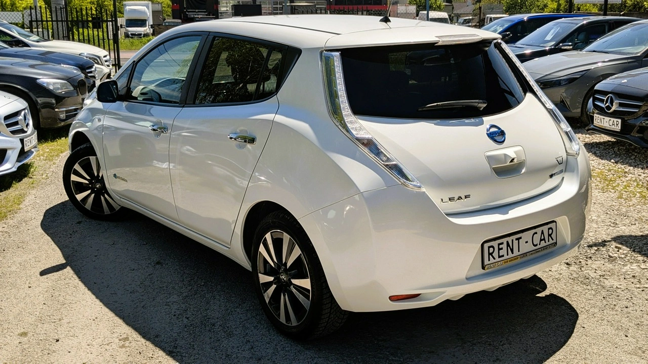 Nissan Leaf - Zdjęcie 9