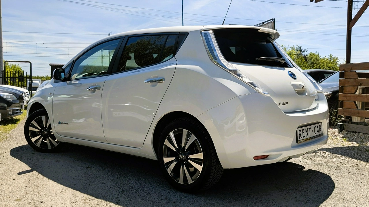 Nissan Leaf - Zdjęcie 10