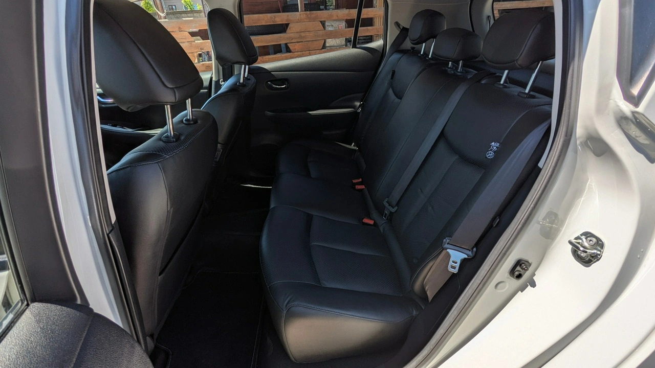 Nissan Leaf - Zdjęcie 17
