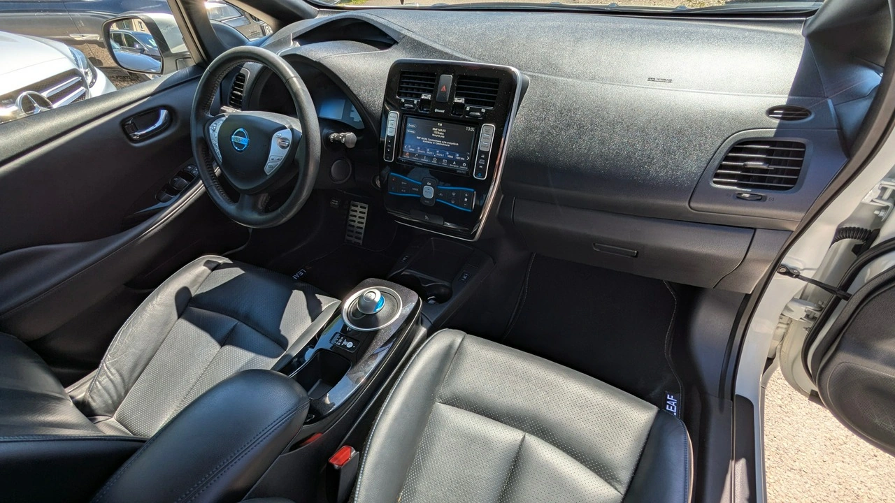 Nissan Leaf - Zdjęcie 21