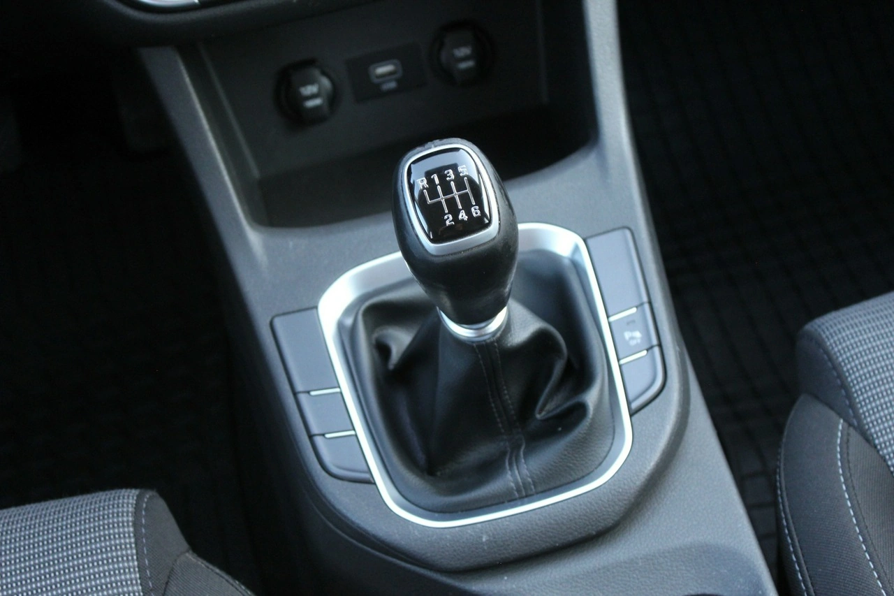 Hyundai i30 - Zdjęcie 15