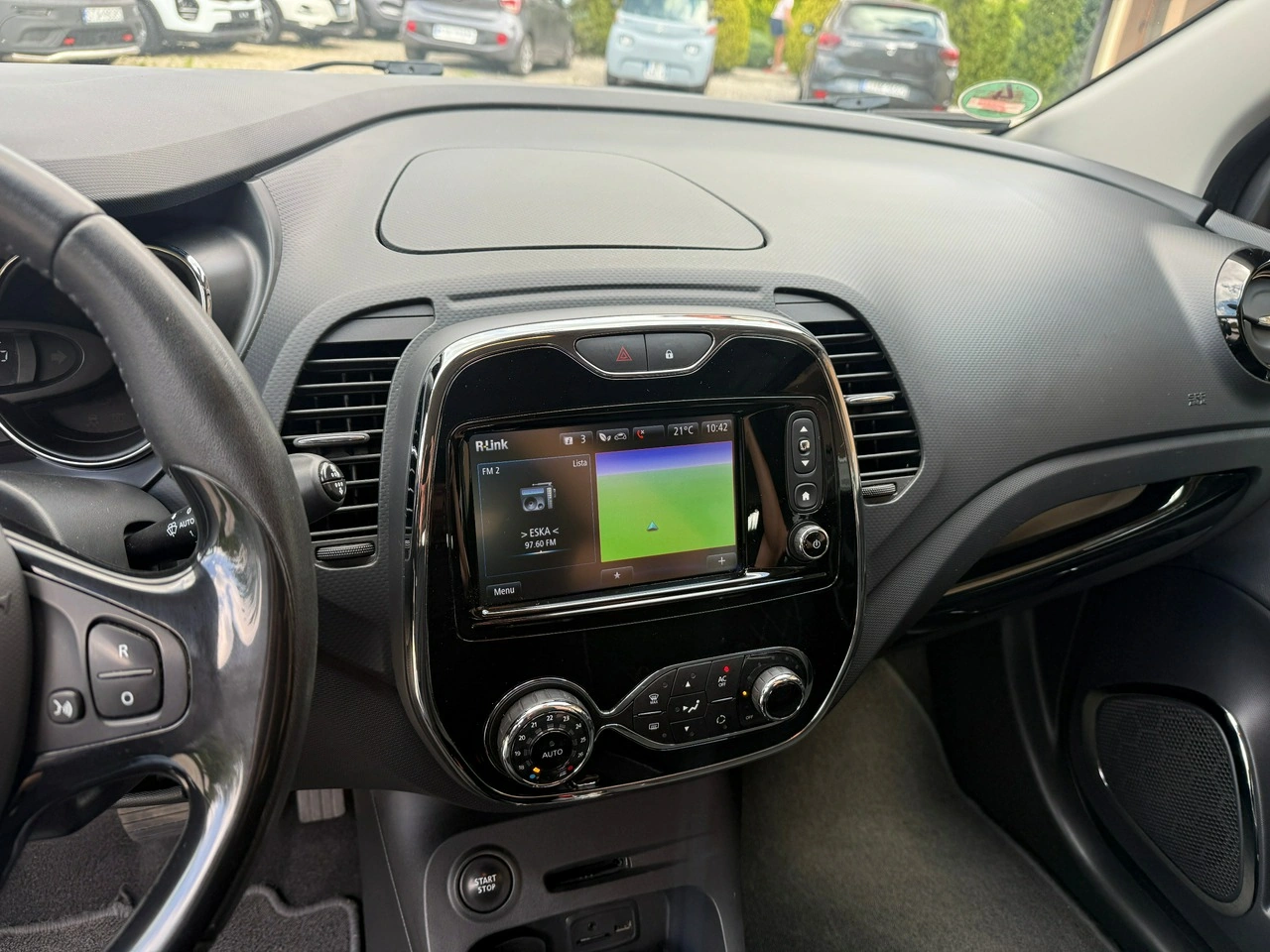 Renault Captur - Zdjęcie 17