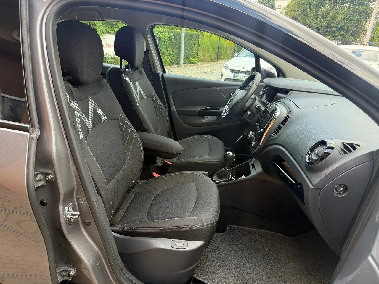 Renault Captur - Zdjęcie 20
