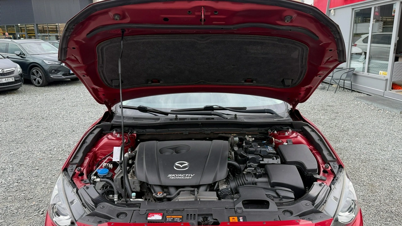 Mazda 3 - Zdjęcie 12
