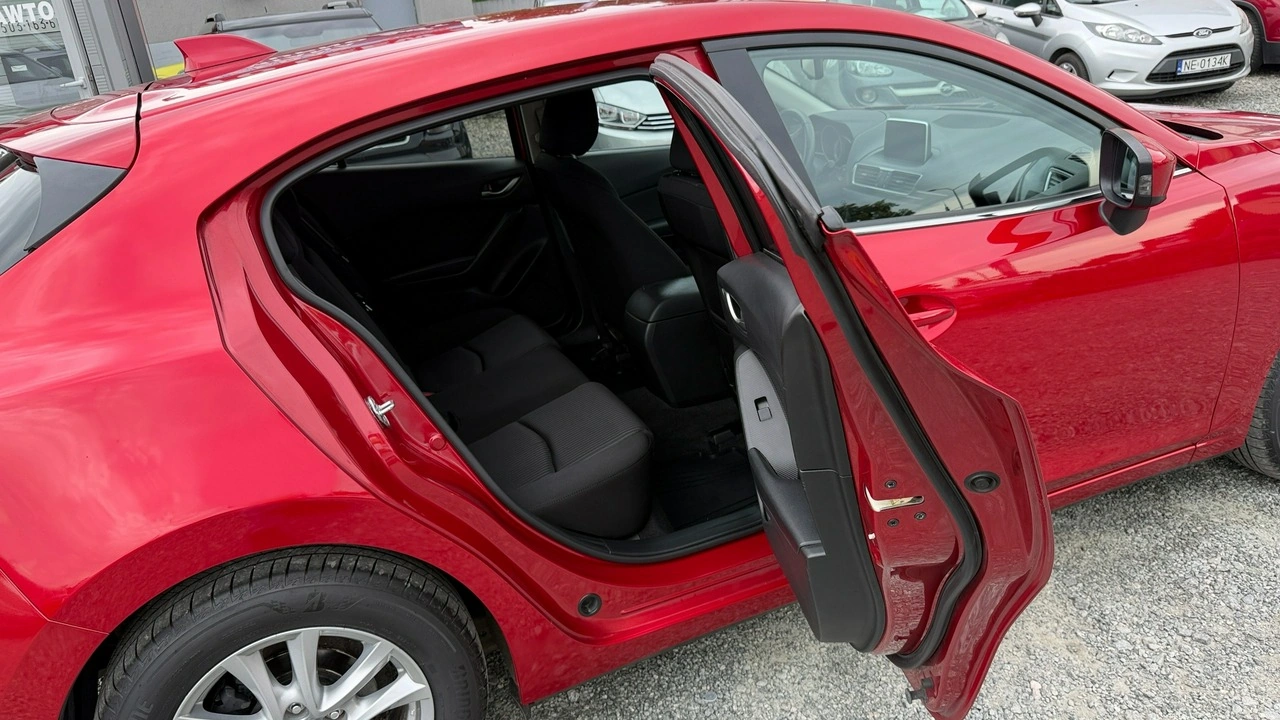 Mazda 3 - Zdjęcie 17