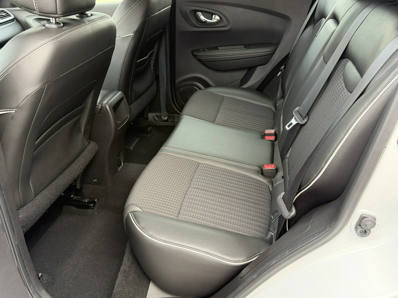 Renault Kadjar - Zdjęcie 28