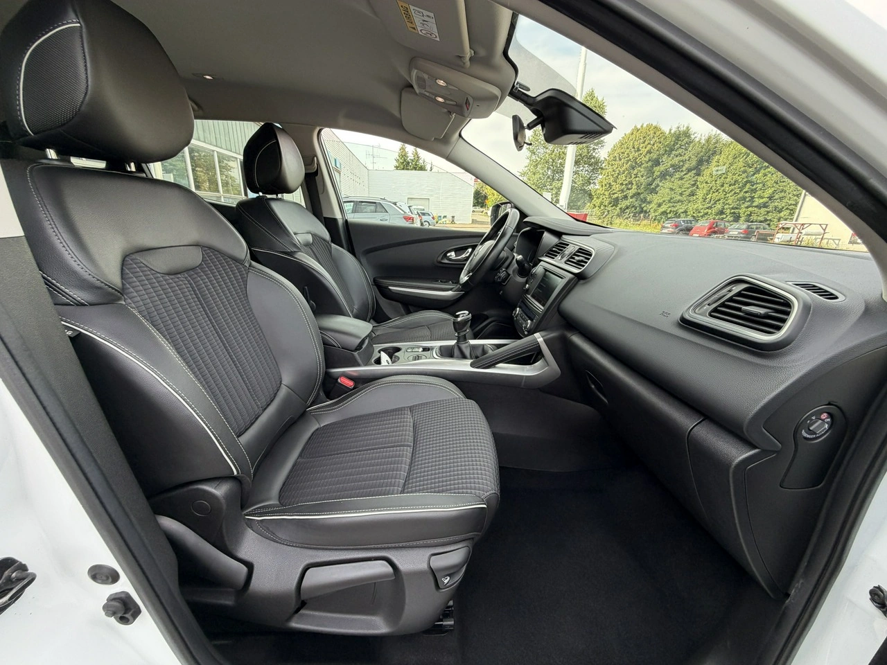 Renault Kadjar - Zdjęcie 33