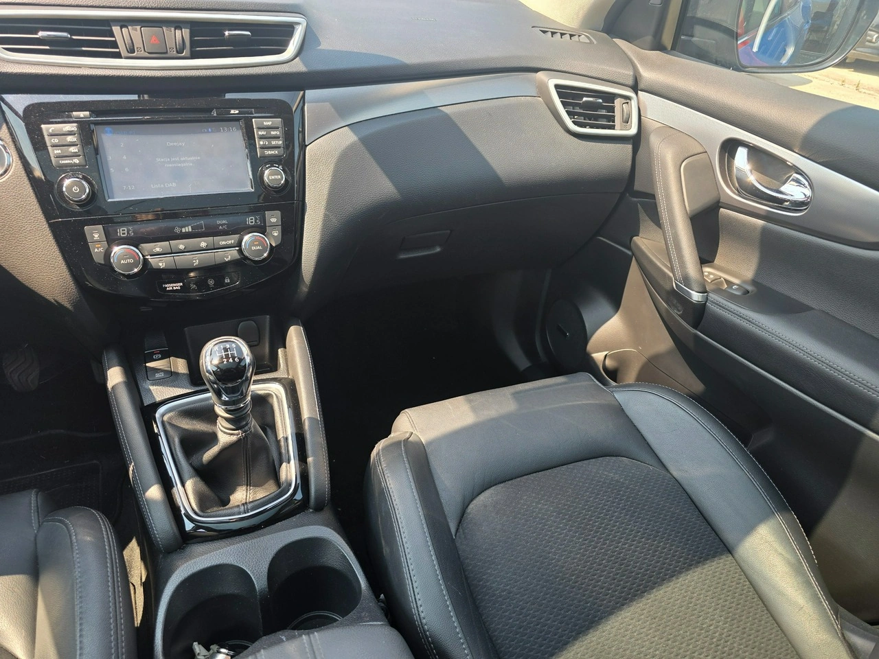 Nissan Qashqai - Zdjęcie 17
