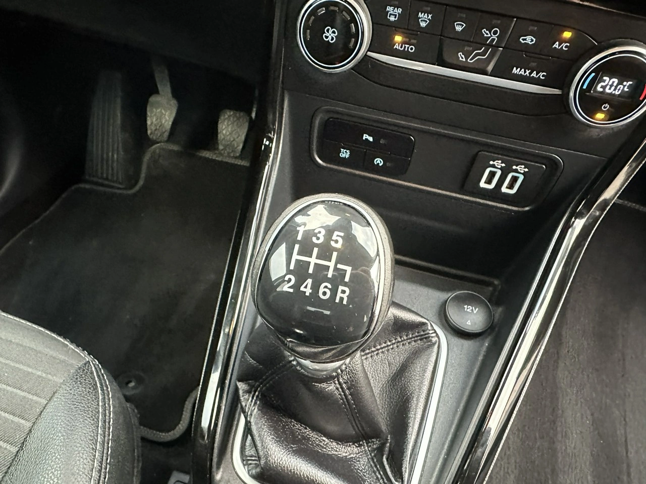 Ford EcoSport - Zdjęcie 20