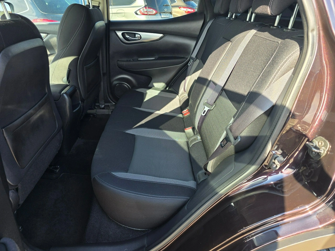 Nissan Qashqai - Zdjęcie 12