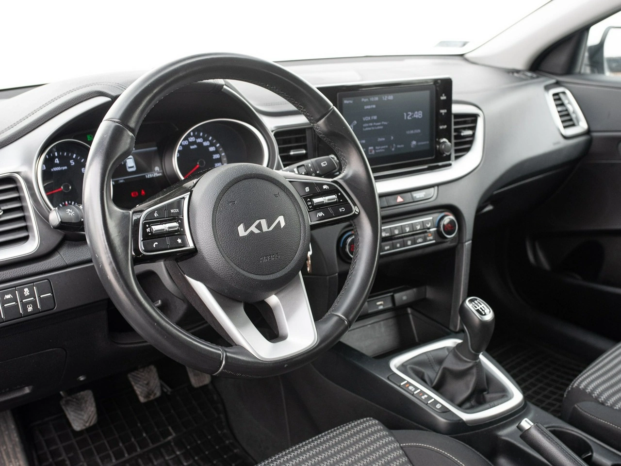 Kia Ceed - Zdjęcie 5