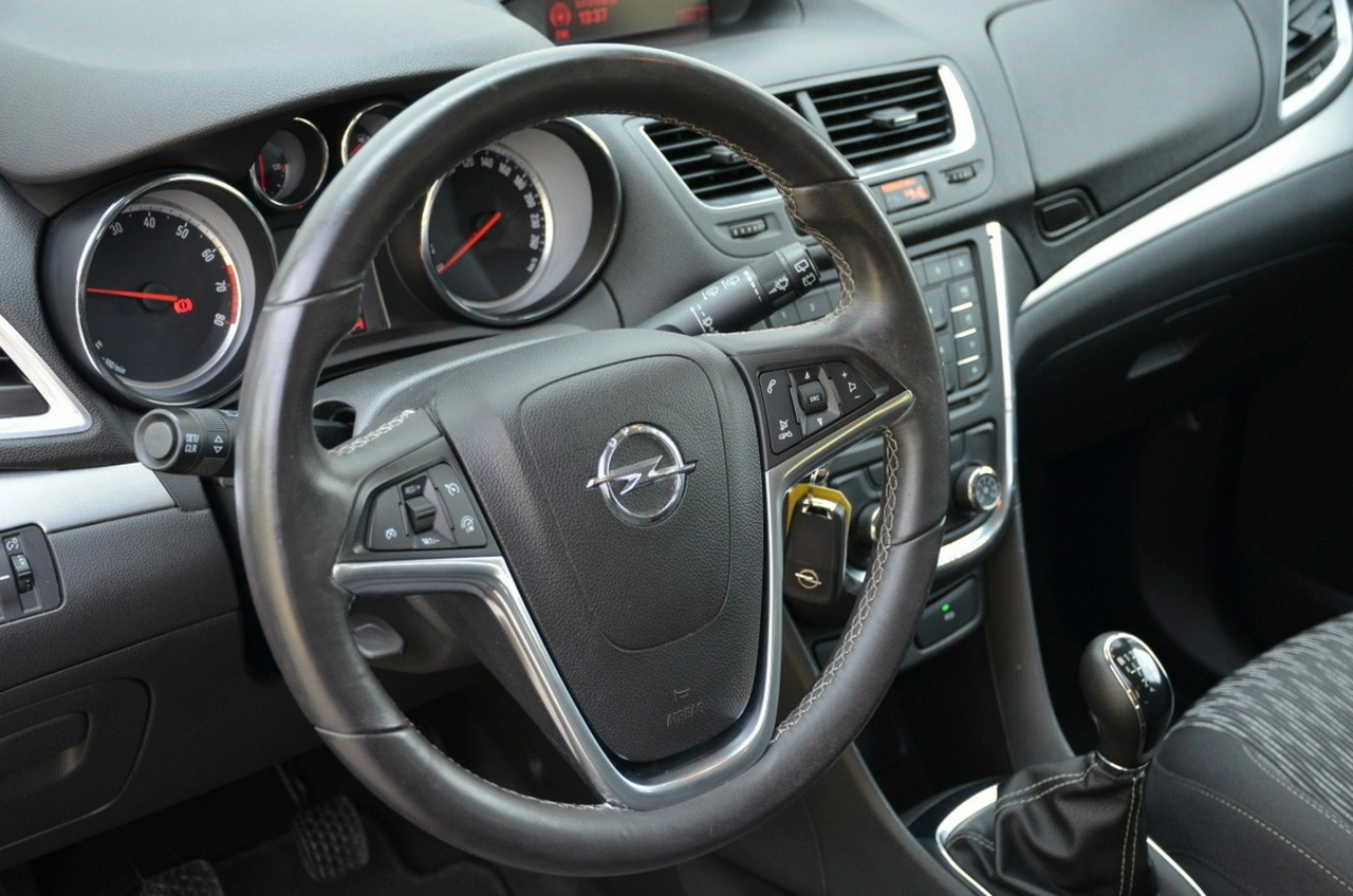 Opel Mokka - Zdjęcie 23