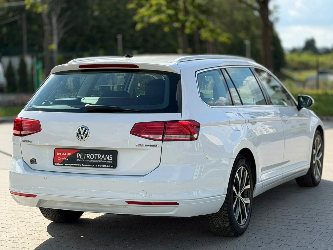 Volkswagen Passat - Zdjęcie 9