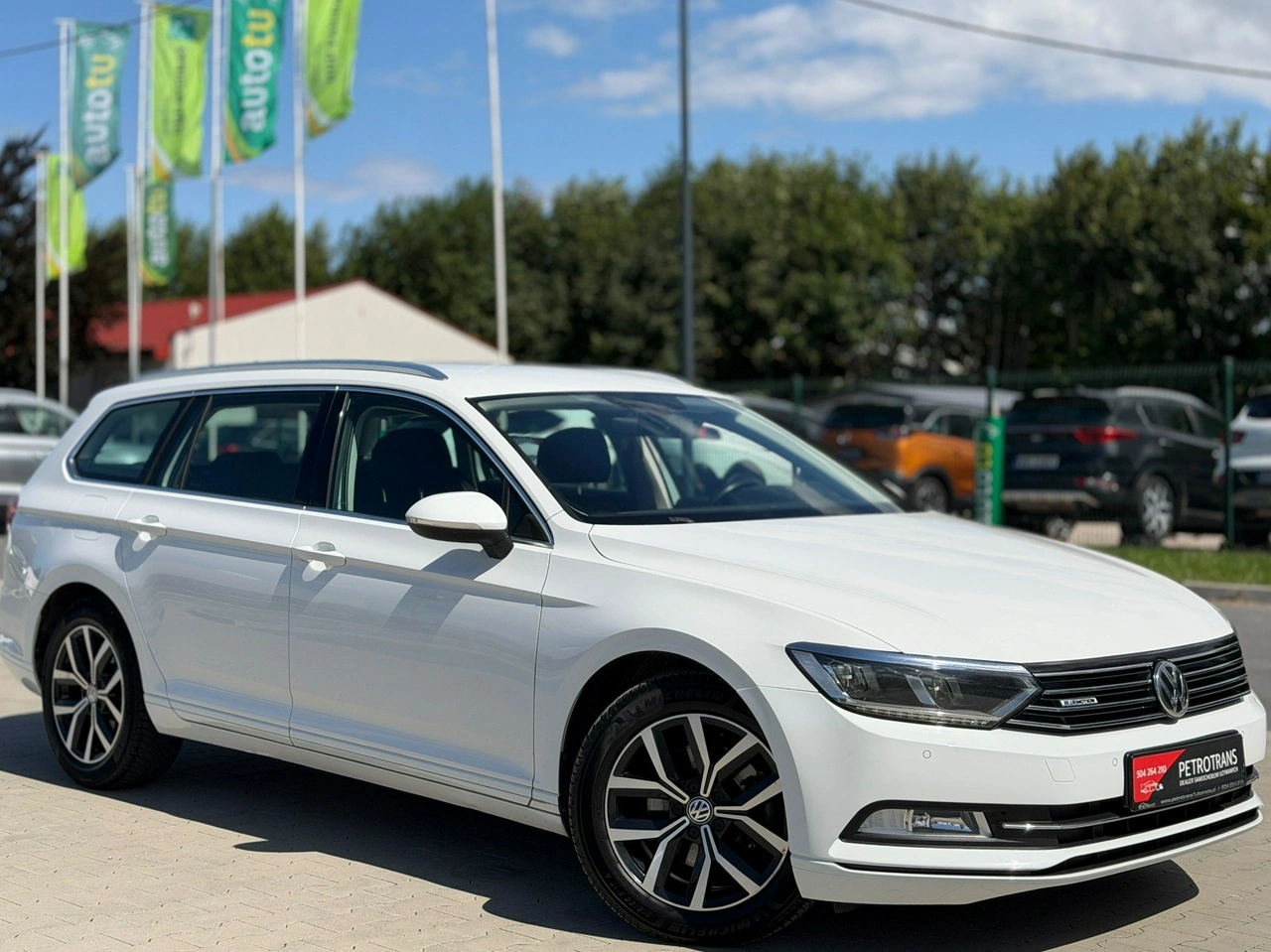 Volkswagen Passat - Główne zdjęcie