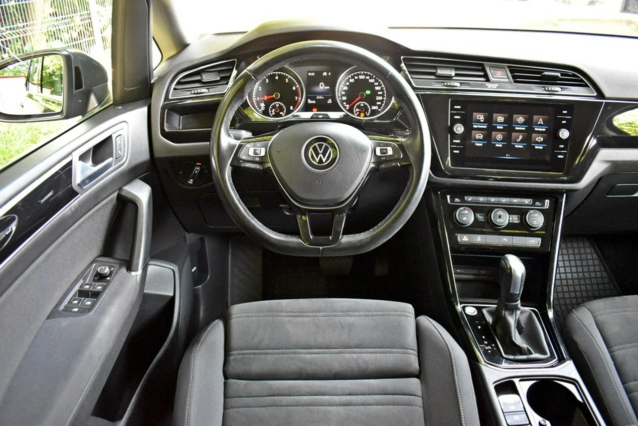 Volkswagen Touran - Zdjęcie 15