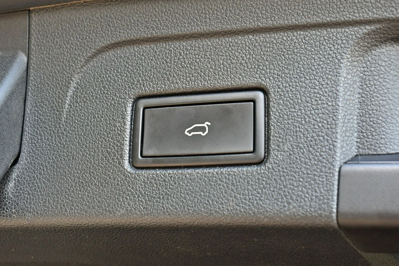 Volkswagen Touran - Zdjęcie 28